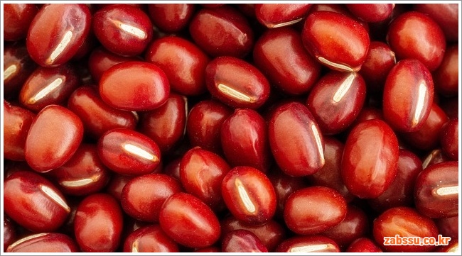 팥의 효능, 부작용 및 최적의 보관법 팥의 효능, 부작용 및 최적의 보관법