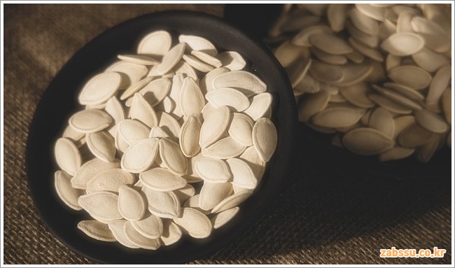 pumpkin seeds이미지입니다.